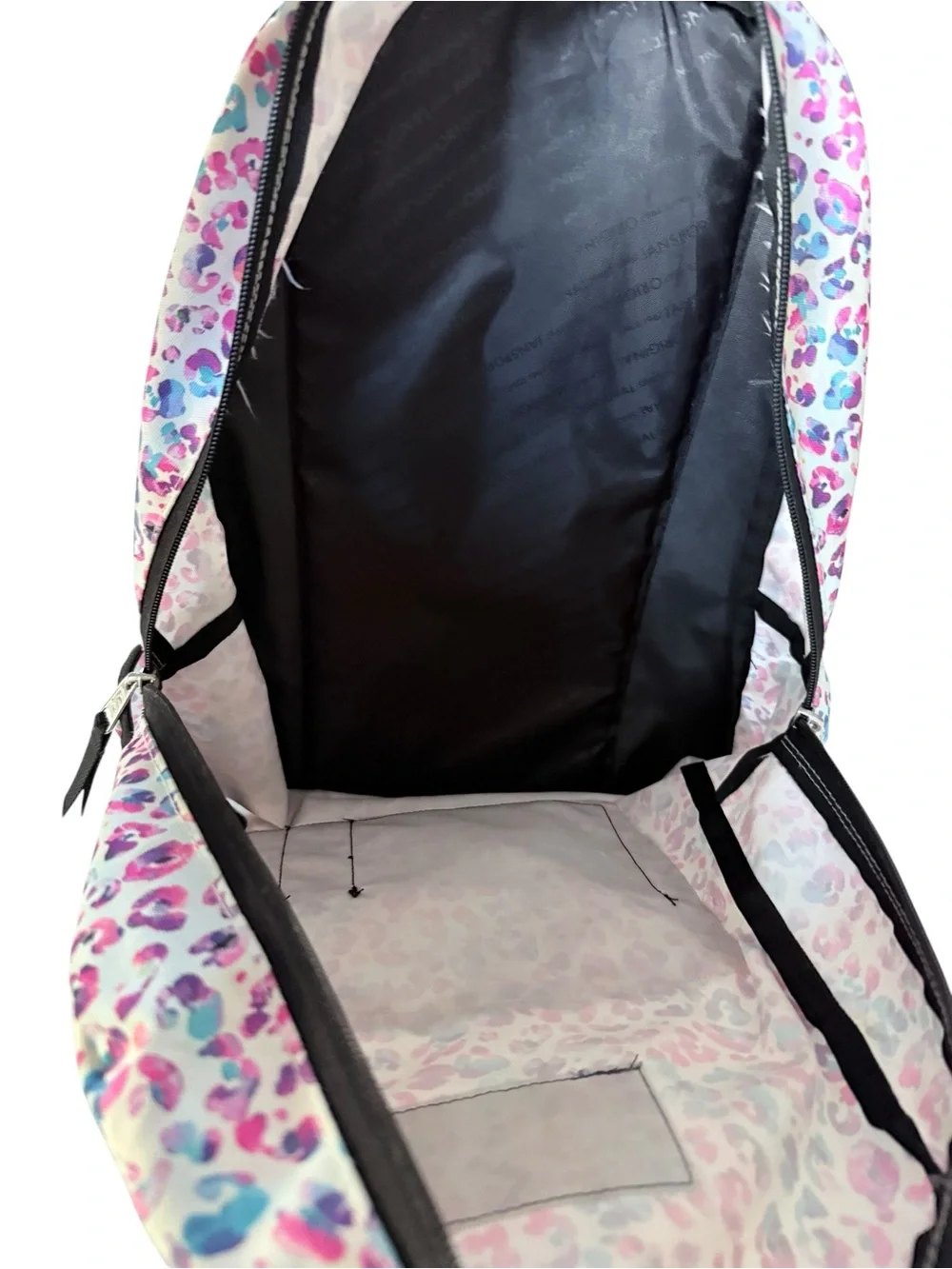 💜🩷🩵🖤 JanSport “Leopard Dots” Cross Town Backpack 🖤🩵🩷💜